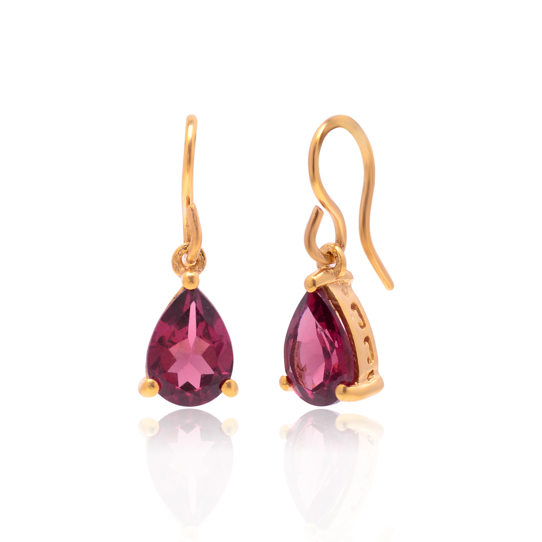 4K GOLD GARNET DELICATE EARRING