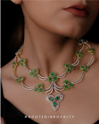 EMERALD AND DIAMOND NECKLACE